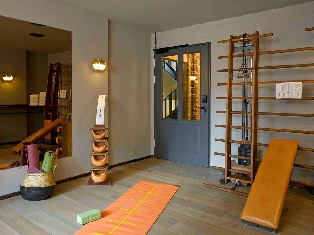 25Hours Hotel Altes Hafenamt Гамбург Удобства фото